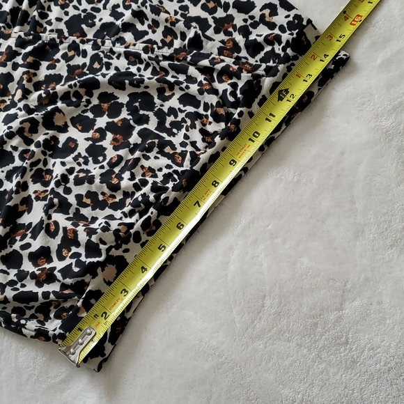 Blousy leopard print top - Picture 6 of 8